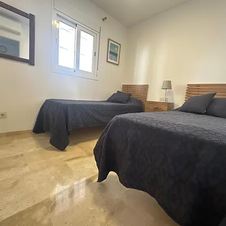 아파트 Fuentes De A1 1e Menyber - With Pool View *